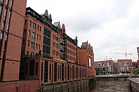 Hamburg17x072.jpg