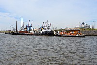 Hamburg17x292.jpg
